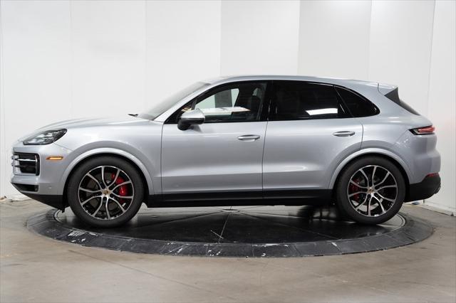 2024 porsche cayenne s