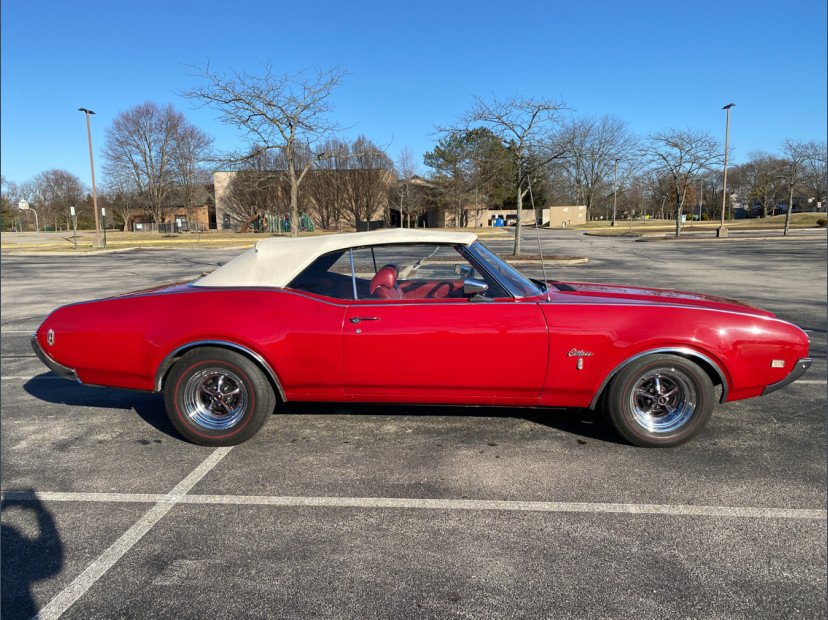 1969 oldsmobile cutlass supreme convertible