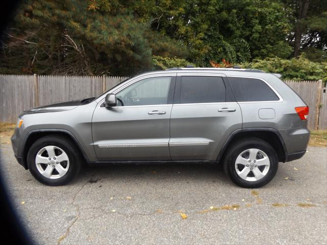 2012 jeep grand cherokee laredo
