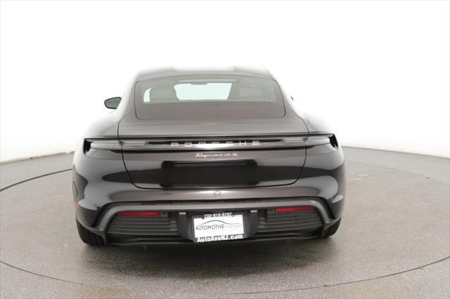 2021 porsche taycan 4s