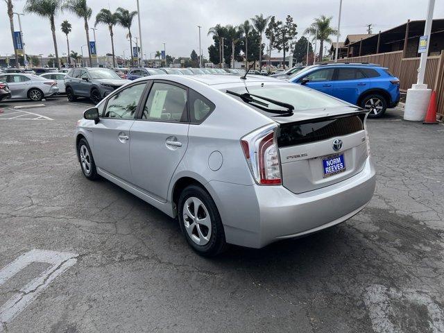 2015 toyota prius two