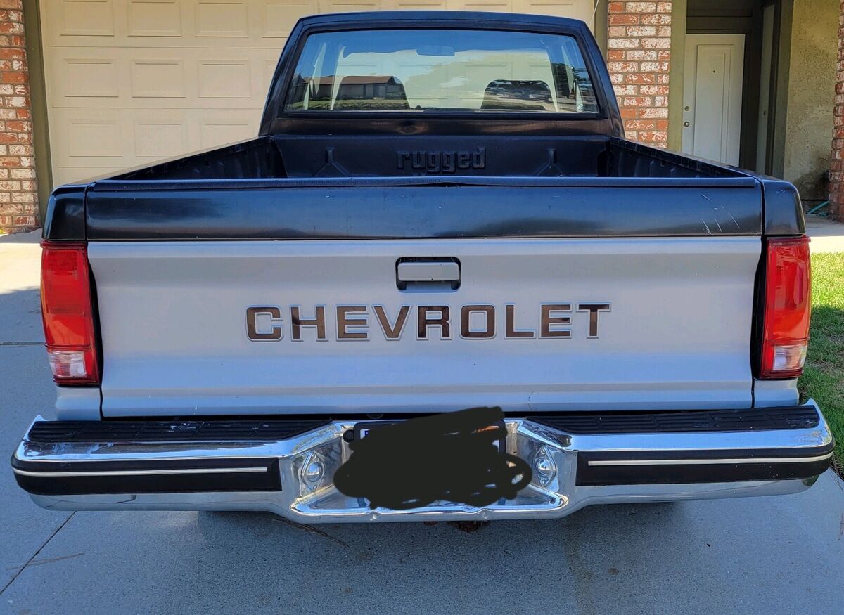 1984 chevrolet s truck pickup black 4wd automatic s10