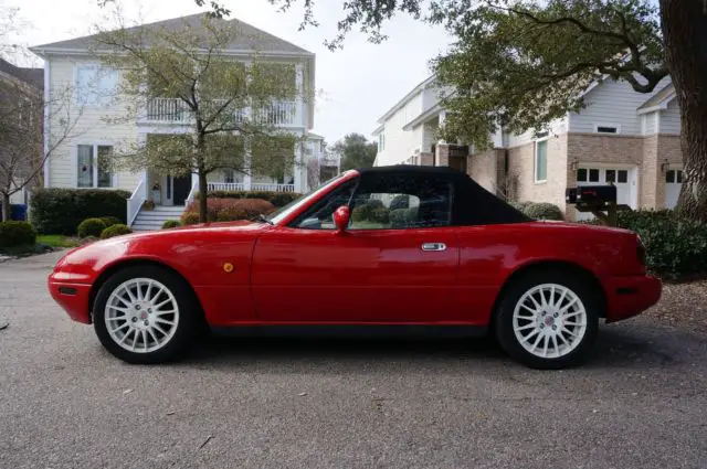 eunos roadster rhd (mazda miata) imported from japan