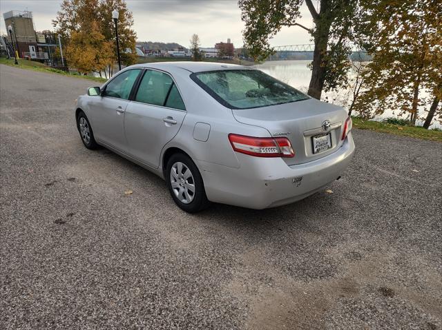 2010 toyota camry se
