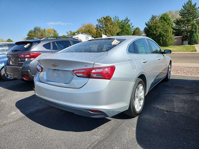 2022 chevrolet malibu fwd lt