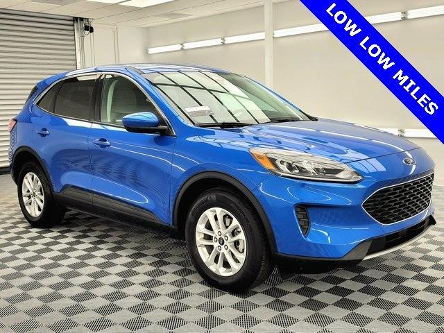 2021 ford escape se