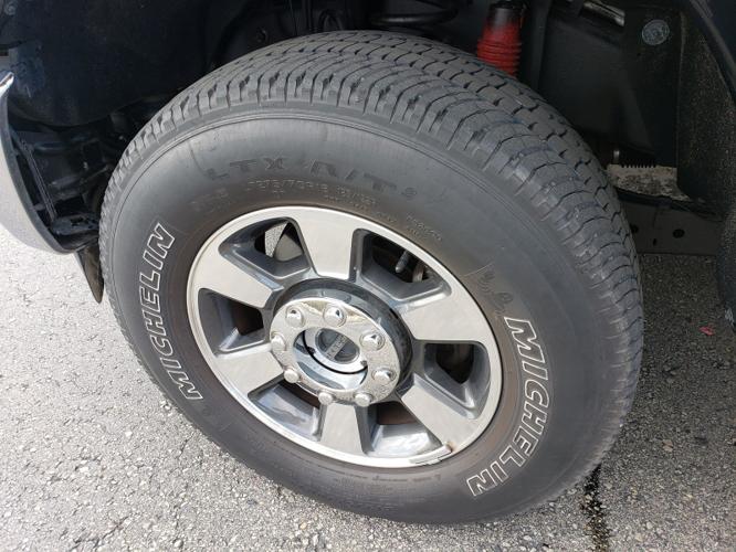 used 2011 ford f250 4x4 crew cab lariat w/ fx4 pkg fond du lac, wi 54937 for sale in fond du lac, wisconsin