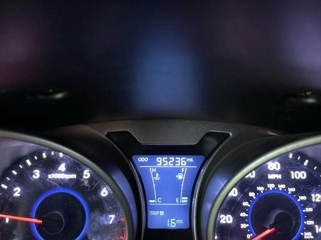 2014 hyundai veloster base