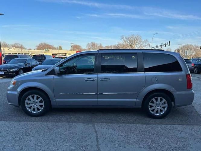 2015 chrysler town & country touring minivan 4d in farmington, minnesota