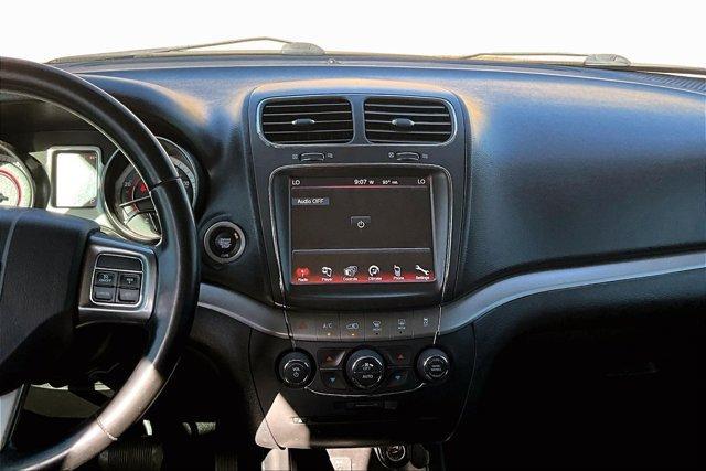 2020 dodge journey crossroad