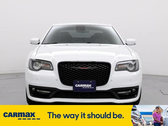 2021 chrysler 300 s