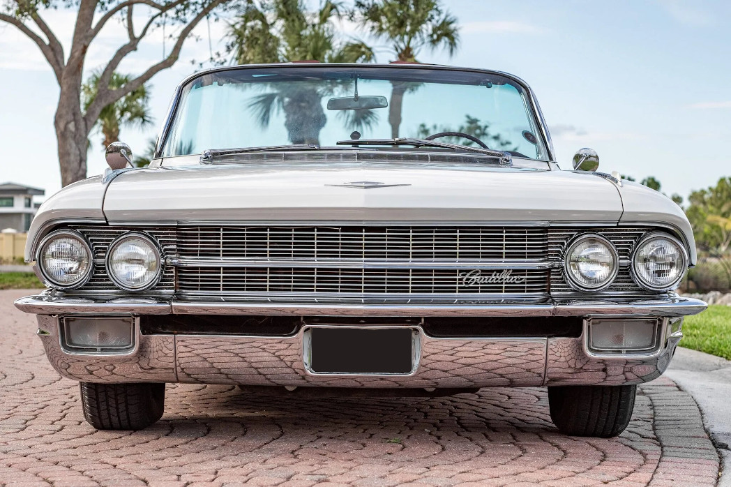 cadillac series 62