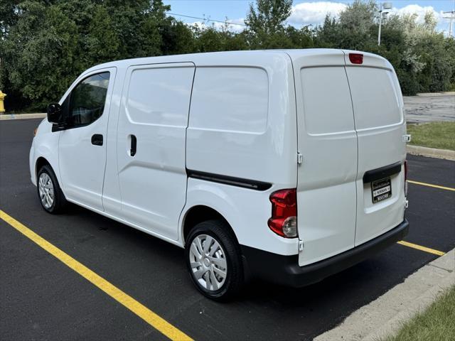 2021 nissan nv200 s