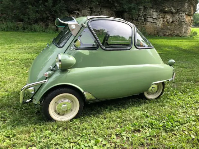 1956 bmw isetta 300 bubble window