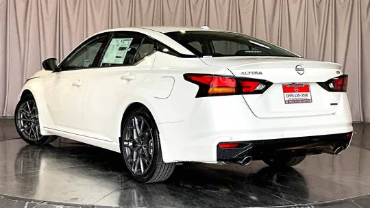 2024 Nissan Altima