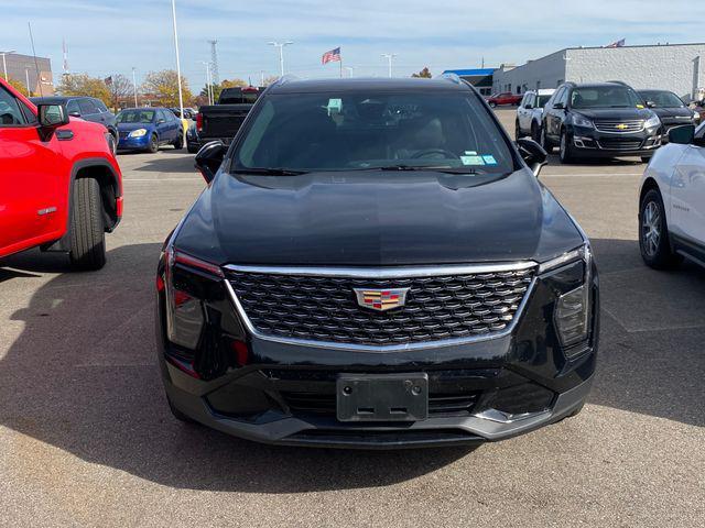 2024 cadillac xt4 premium luxury