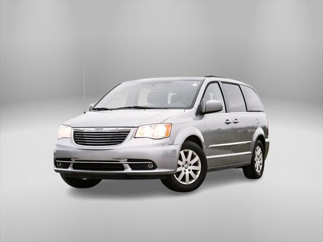 2016 chrysler town & country touring