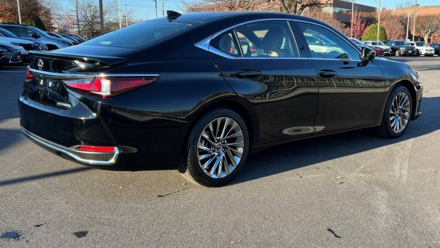2024 lexus es 300h ultra luxury