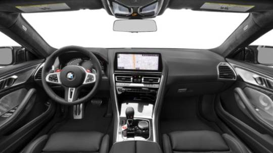 2025 BMW M8