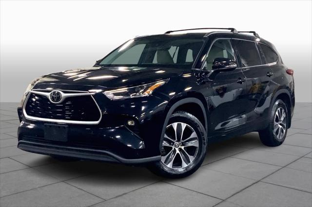 2021 toyota highlander xle