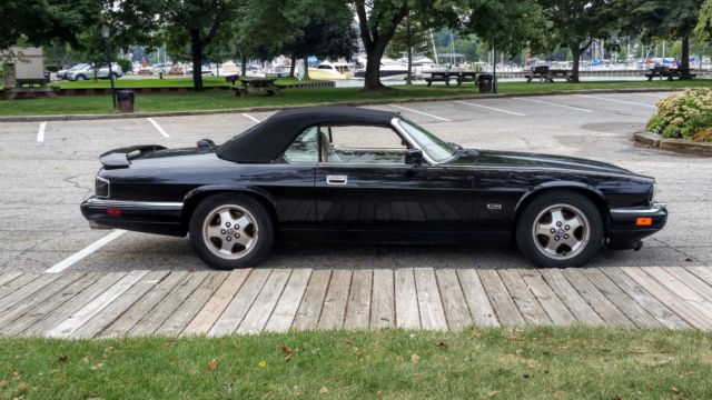 1994 jaguar xjs convertible 2+2 (last 12 cylinder model) - collectible