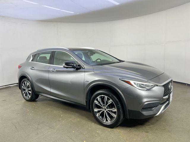 2019 infiniti qx30 luxe
