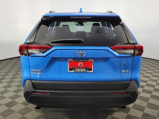 2021 toyota rav4 xle
