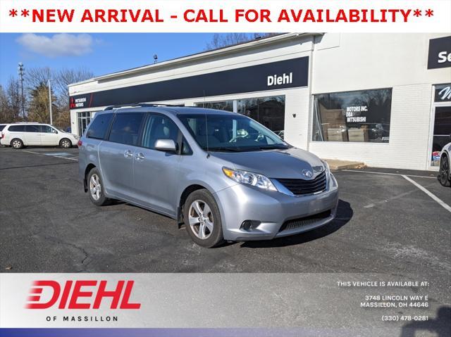 2014 toyota sienna le