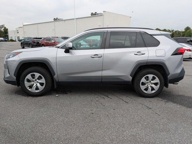 2021 toyota rav4 le