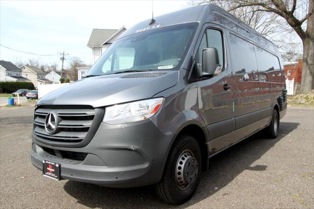 2022 mercedes-benz sprinter 4500 high roof v6