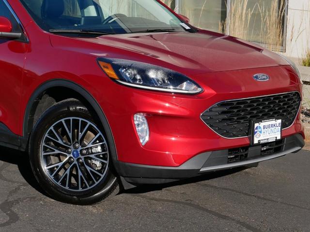 2022 ford escape phev sel