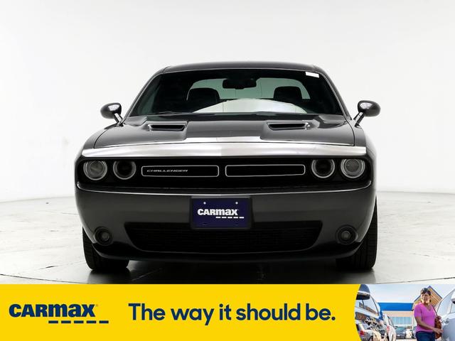 2015 dodge challenger sxt plus