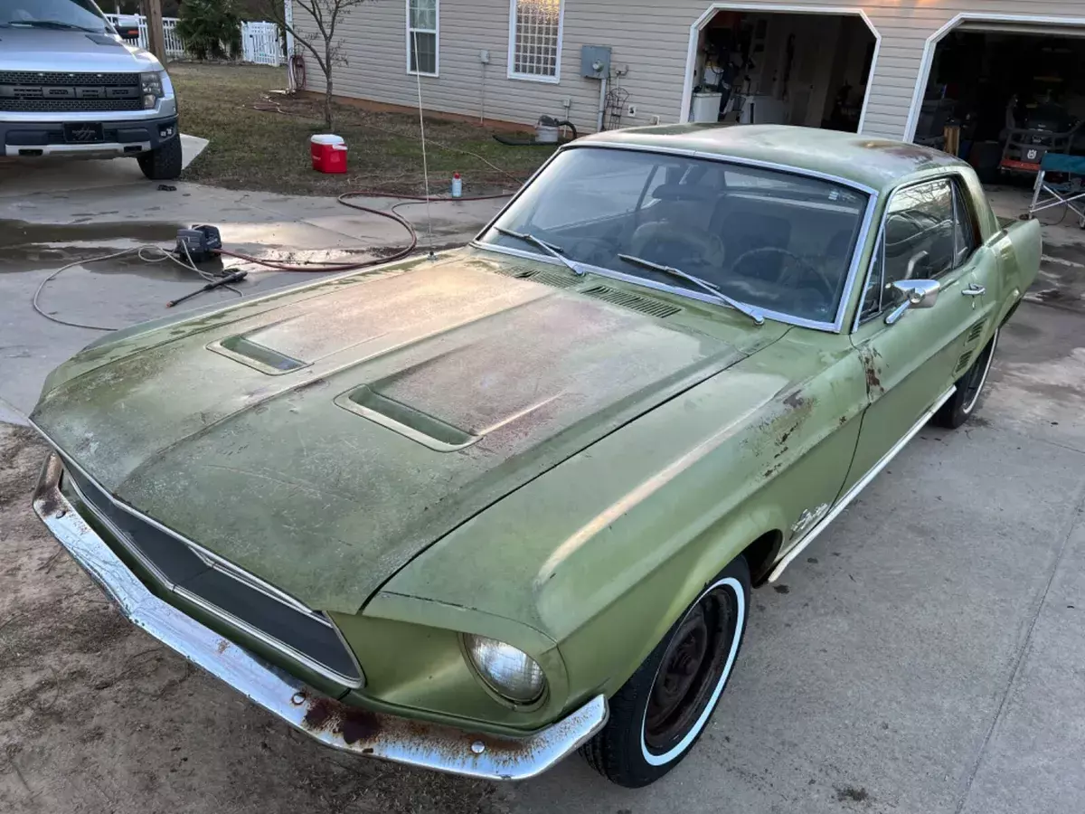 1967 ford mustang coupe green automatic, very little structural rust