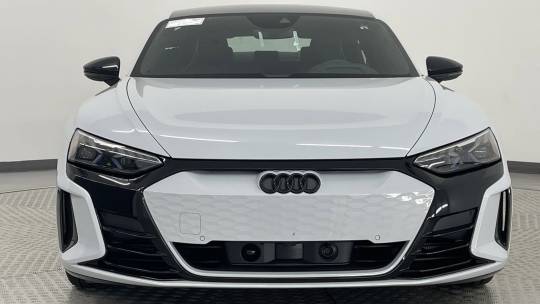 new 2024 audi rs e-tron gt quattro
