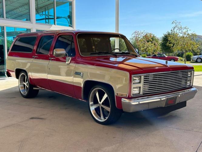 1986 gmc suburban in palmetto, florida