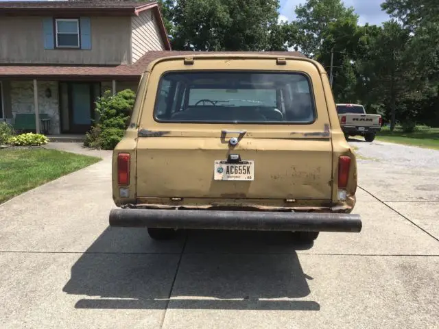 1970 chevrolet suburban 4x4