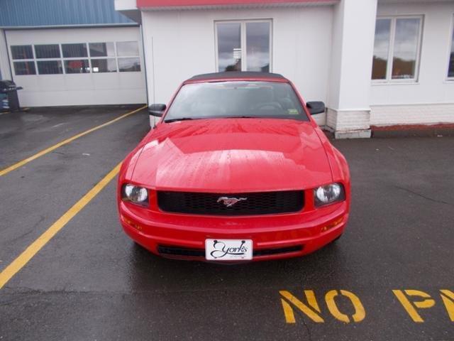 2005 ford mustang v6 deluxe deluxe 2dr convertible for sale in hammond, maine