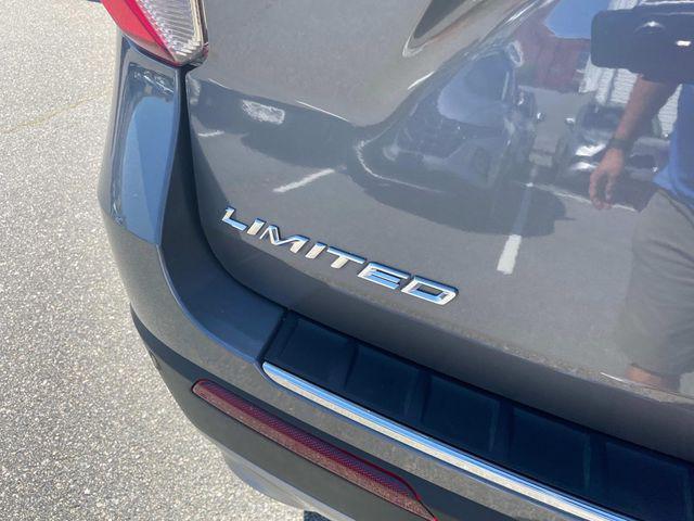2023 ford explorer limited
