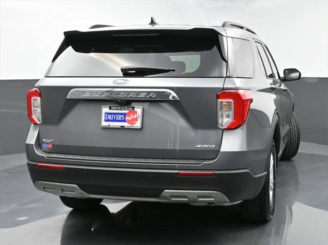 2021 ford explorer xlt