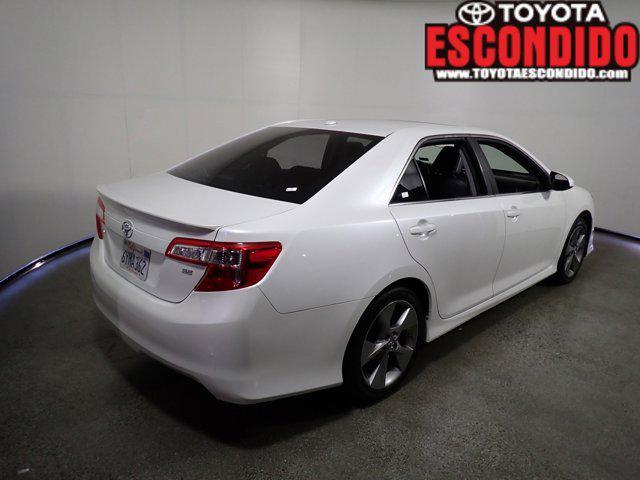 2012 toyota camry se