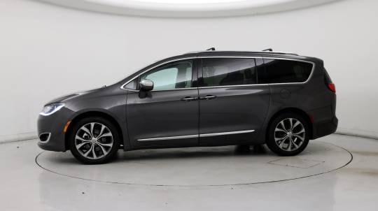 2017 Chrysler se