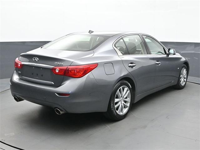 2015 infiniti q50 base
