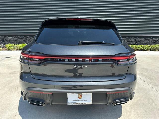 2024 porsche macan t