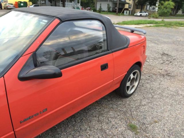 geo metro 2 door convertible