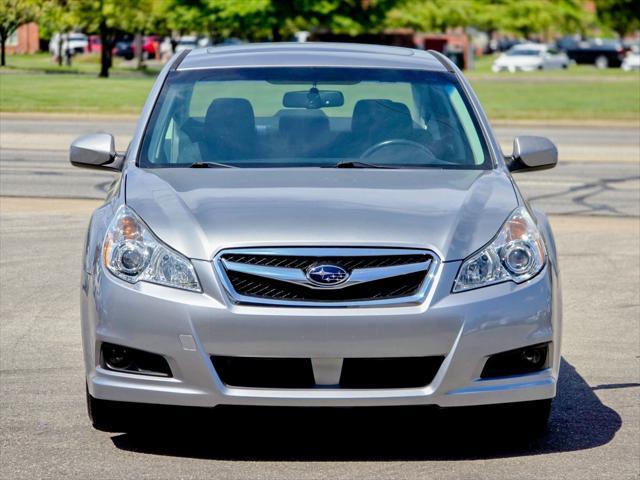 2010 subaru legacy premium