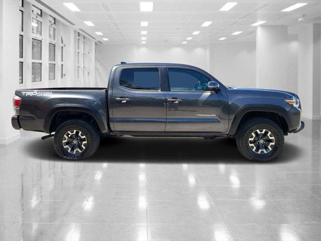 2022 toyota tacoma trd off road