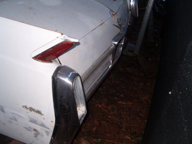 1964 cadillac coupe deville*2 door hardtop*very straight car