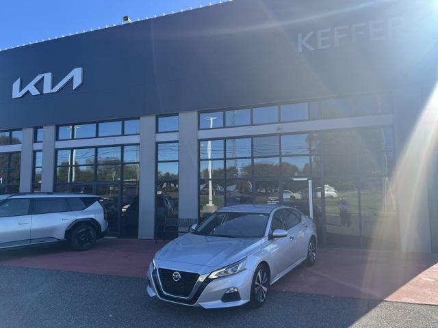 2022 nissan altima 2.5 sv