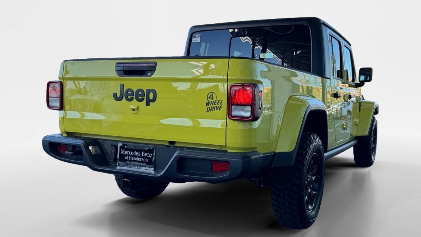 2023 jeep gladiator willys