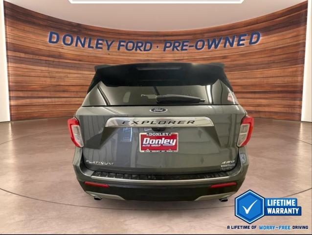 2022 ford explorer platinum